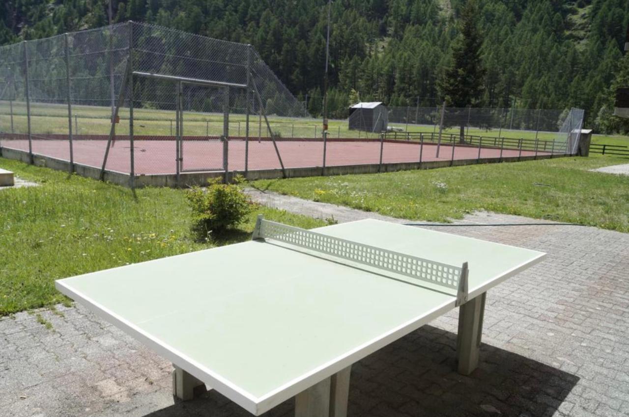 Moderne Dachwohnung Naehe Zermatt Mit Balkon Таш Экстерьер фото