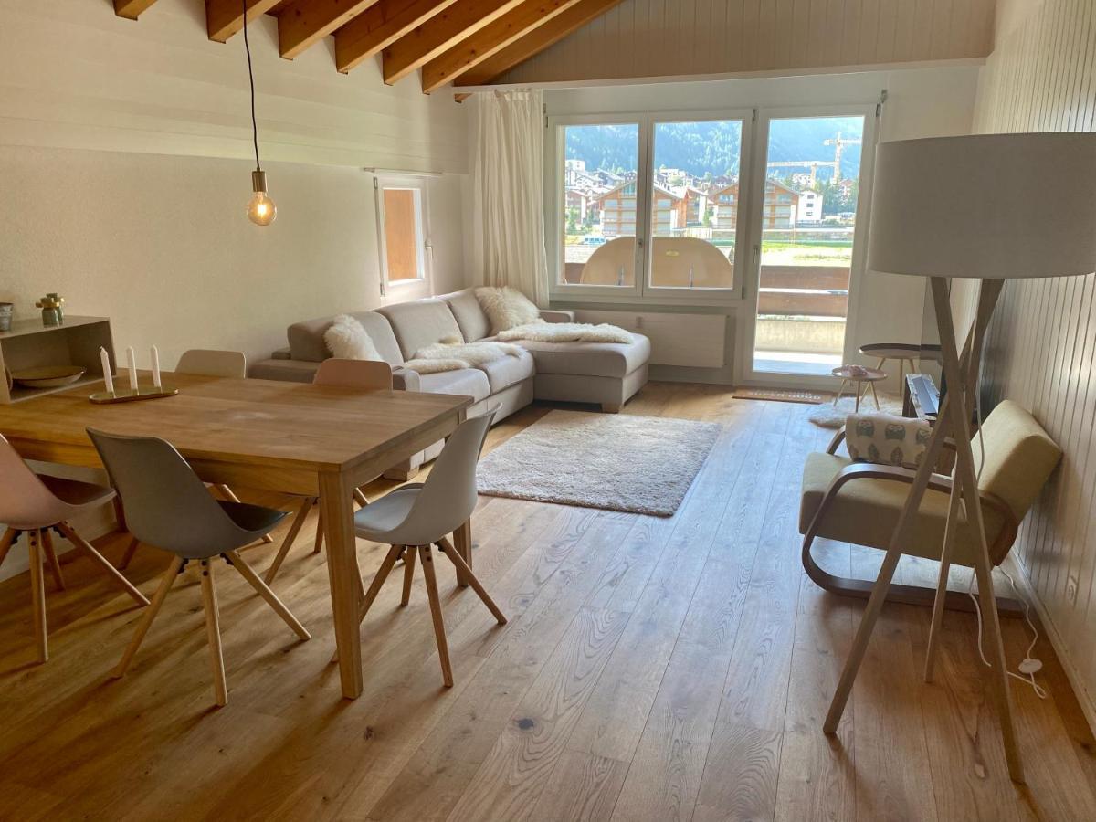 Moderne Dachwohnung Naehe Zermatt Mit Balkon Таш Экстерьер фото