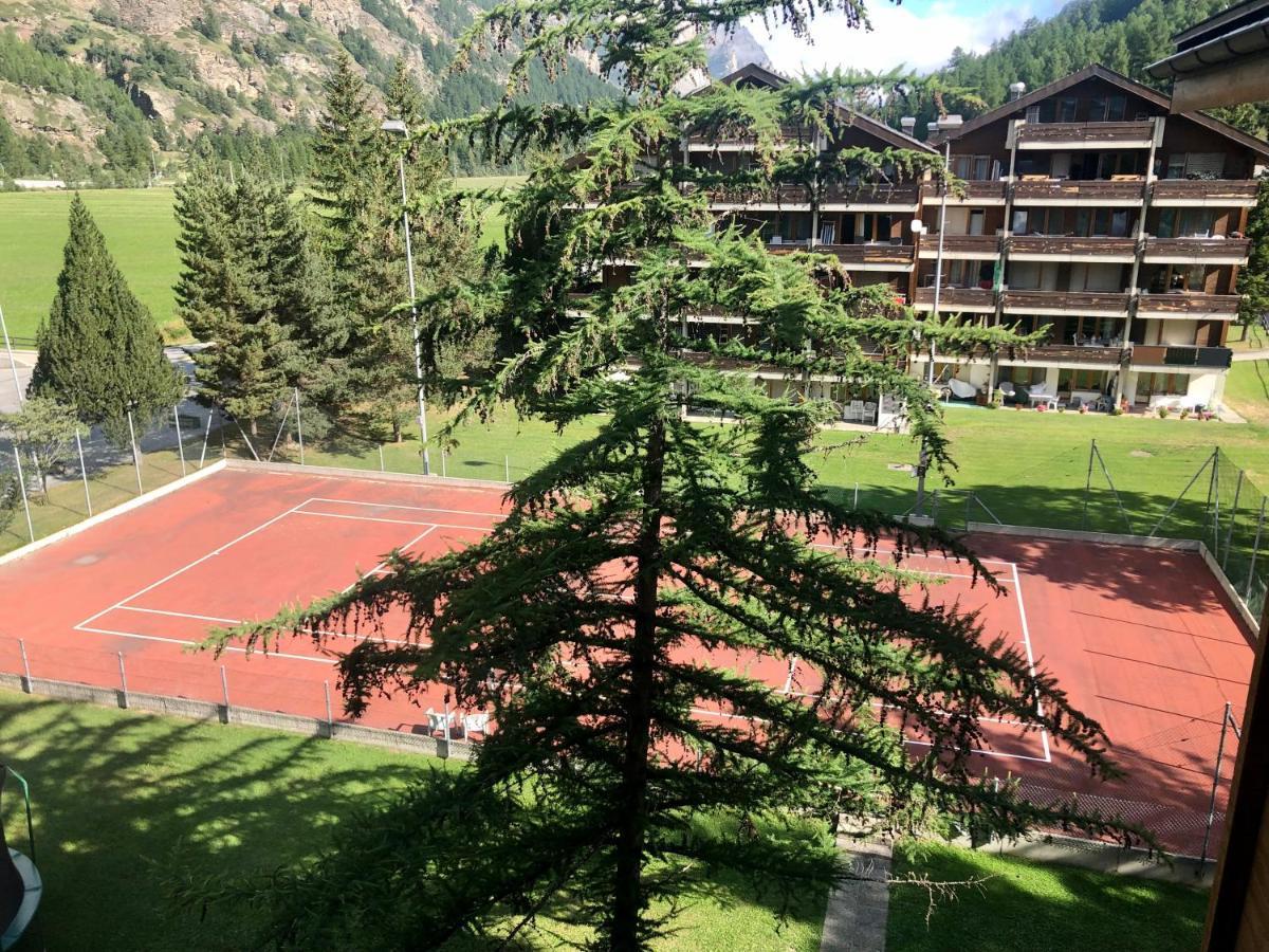 Moderne Dachwohnung Naehe Zermatt Mit Balkon Таш Экстерьер фото