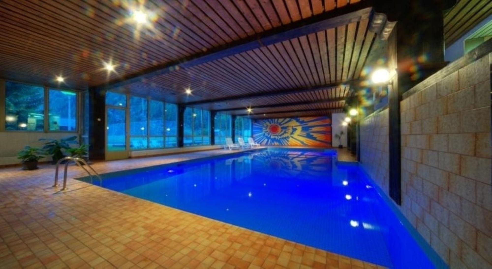 Moderne Dachwohnung Naehe Zermatt Mit Balkon Таш Экстерьер фото