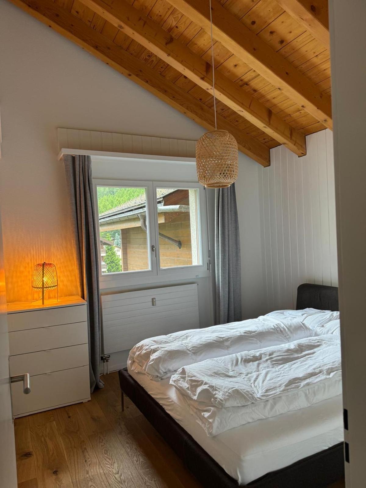 Moderne Dachwohnung Naehe Zermatt Mit Balkon Таш Экстерьер фото